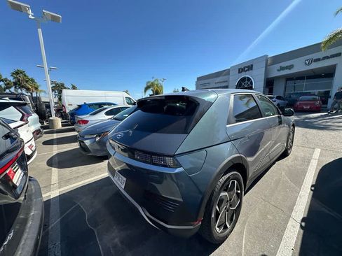 Used 2024 Hyundai Ioniq 5 SE RWD image 3