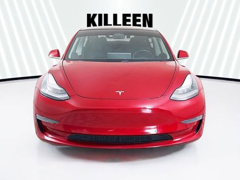 Used 2018 Tesla Model 3 Mid Range RWD image 2