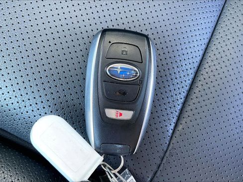 Used 2025 Subaru Legacy Limited image 9