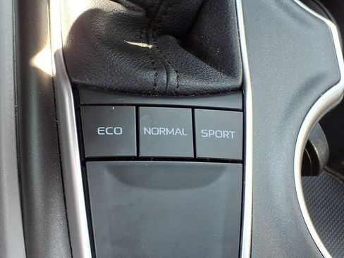 Used 2023 Toyota Camry LE FWD image 22
