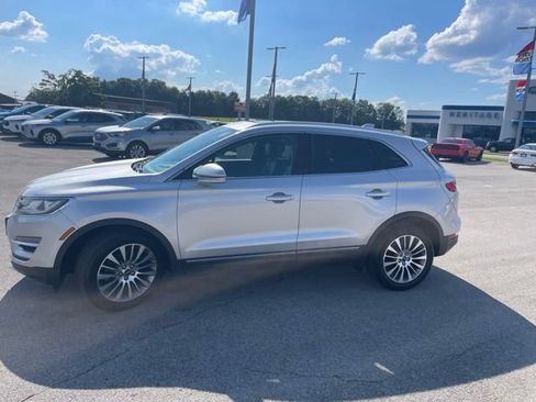 Used 2018 Lincoln MKC Reserve w/ Lincoln MKC Climate Package FWD image 4