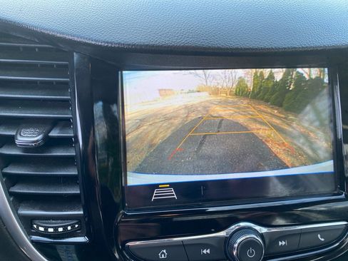 Used 2018 Chevrolet Trax LS image 12