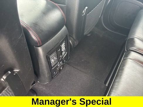Used 2023 Dodge Durango GT AWD/4WD image 31