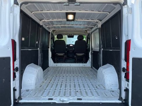Used 2025 RAM ProMaster 2500 w/ Convenience Group FWD image 26