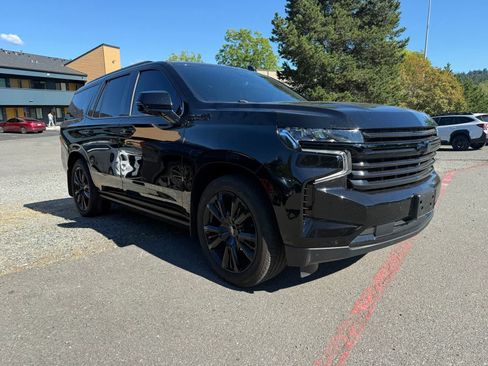 Used 2023 Chevrolet Tahoe High Country w/ Advanced Technology Package AWD/4WD image 4