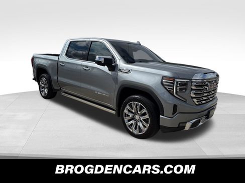 Used 2023 GMC Sierra 1500 Denali w/ Denali Reserve Package AWD/4WD image 2