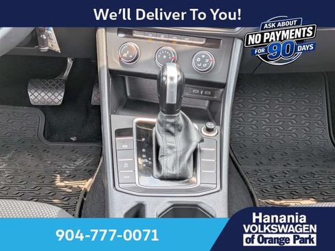Certified 2021 Volkswagen Jetta FWD image 20