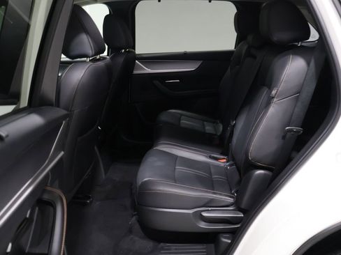 Used 2025 MAZDA CX-70 3.3 Turbo w/ Preferred Package image 18