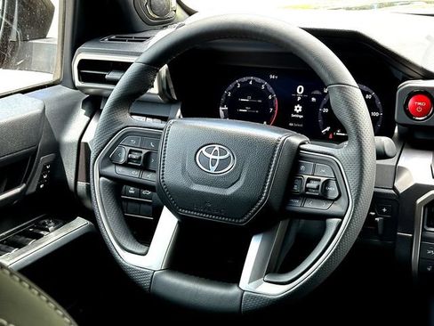 New 2026 Toyota 4Runner TRD Off-Road Premium w/ Tow Technology Package AWD/4WD image 23