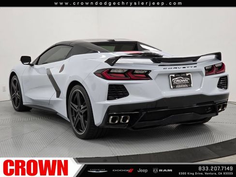 Used 2024 Chevrolet Corvette Stingray Premium Conv w/ Z51 Performance Package RWD image 5