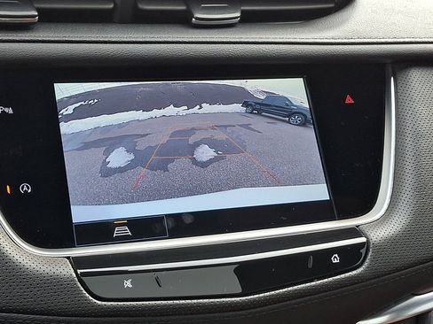 Used 2023 Cadillac XT5 Premium Luxury image 19