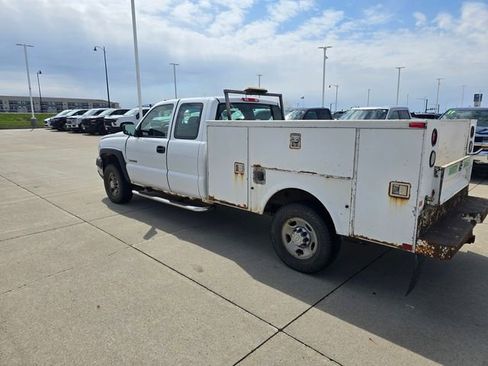 Used 2006 Chevrolet Silverado 2500 W/T image 5