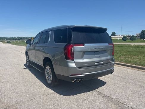 Used 2025 GMC Yukon Denali AWD/4WD image 1