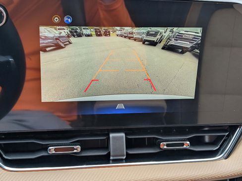 New 2026 Chevrolet Equinox ACTIV w/ Convenience Package III image 25