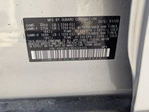 Used 2025 Subaru Outback Onyx Edition image 37