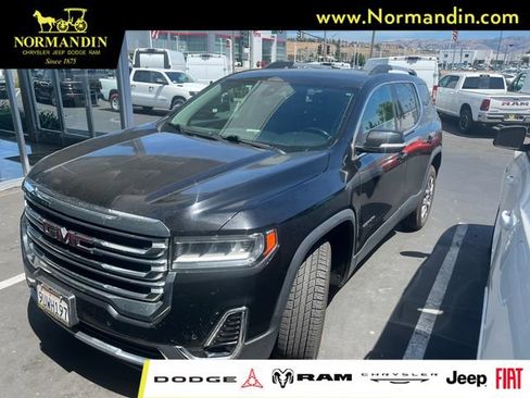 Used 2023 GMC Acadia SLT FWD image 1