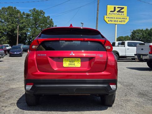 Used 2018 Mitsubishi Eclipse Cross ES image 6