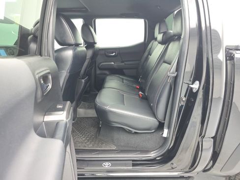 Used 2023 Toyota Tacoma TRD Pro AWD/4WD image 42