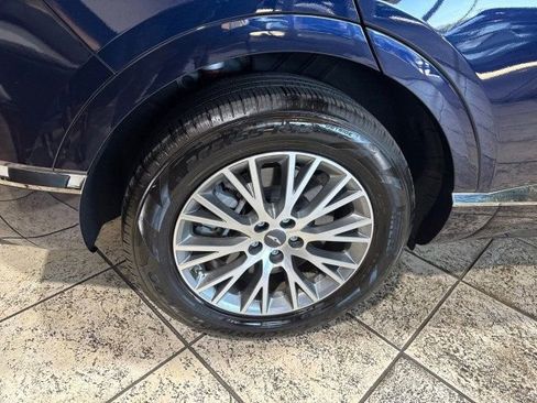 Used 2024 Genesis GV80 2.5T image 10