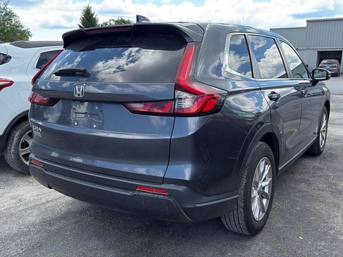 Used 2024 Honda CR-V EX image 3