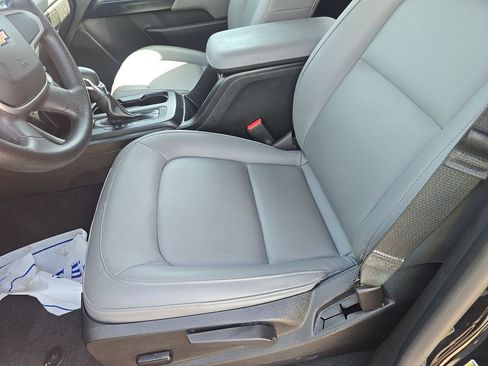 Used 2022 Chevrolet Colorado W/T w/ Custom Special Edition RWD image 8