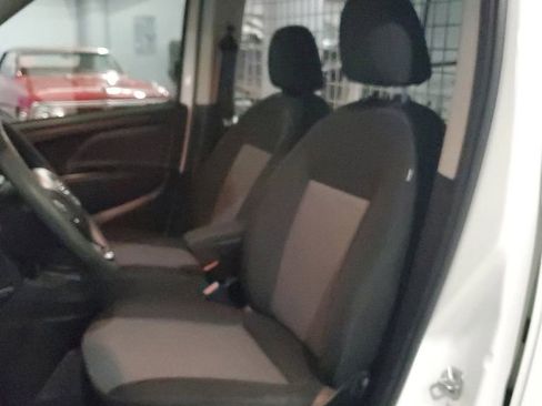 Used 2019 RAM ProMaster City Tradesman image 18