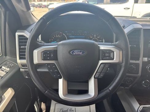 Used 2018 Ford F150 Lariat AWD/4WD image 25