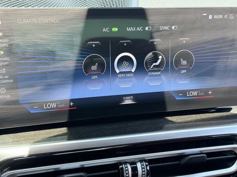 Used 2023 BMW 330i Sedan w/ Driving Assistance Package RWD image 30