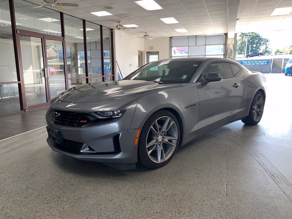 Used 2020 Chevrolet Camaro LT w/ RS Package RWD image 3