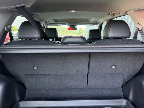 Used 2024 Honda CR-V EX-L image 11
