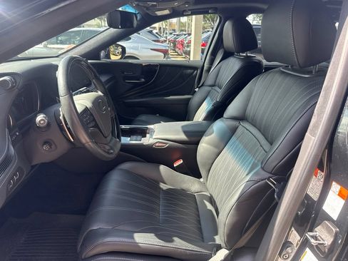 Certified 2023 Lexus LS 500 w/ Interior Upgrade Package RWD image 15