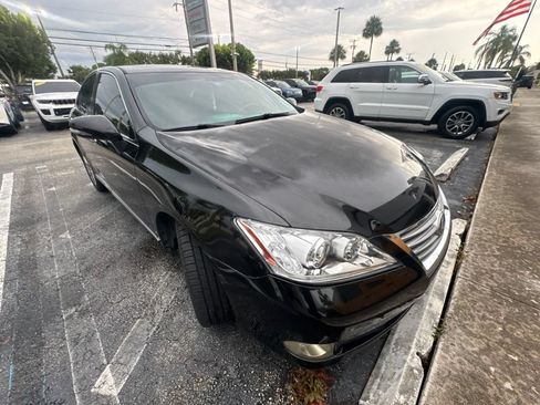 Used 2012 Lexus ES 350 w/ Touring Special Edition FWD image 2