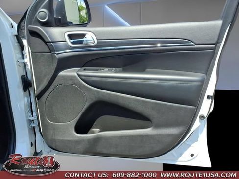 Used 2021 Jeep Grand Cherokee Limited w/ Premium Lighting Group RWD image 15