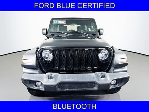 Used 2023 Jeep Wrangler Sport S image 2