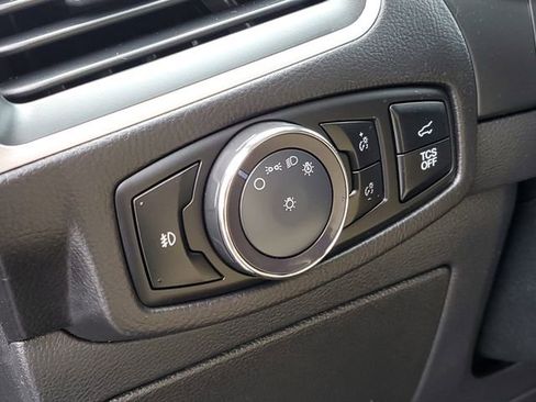 Certified 2024 Ford Edge SEL w/ Convenience Package image 12