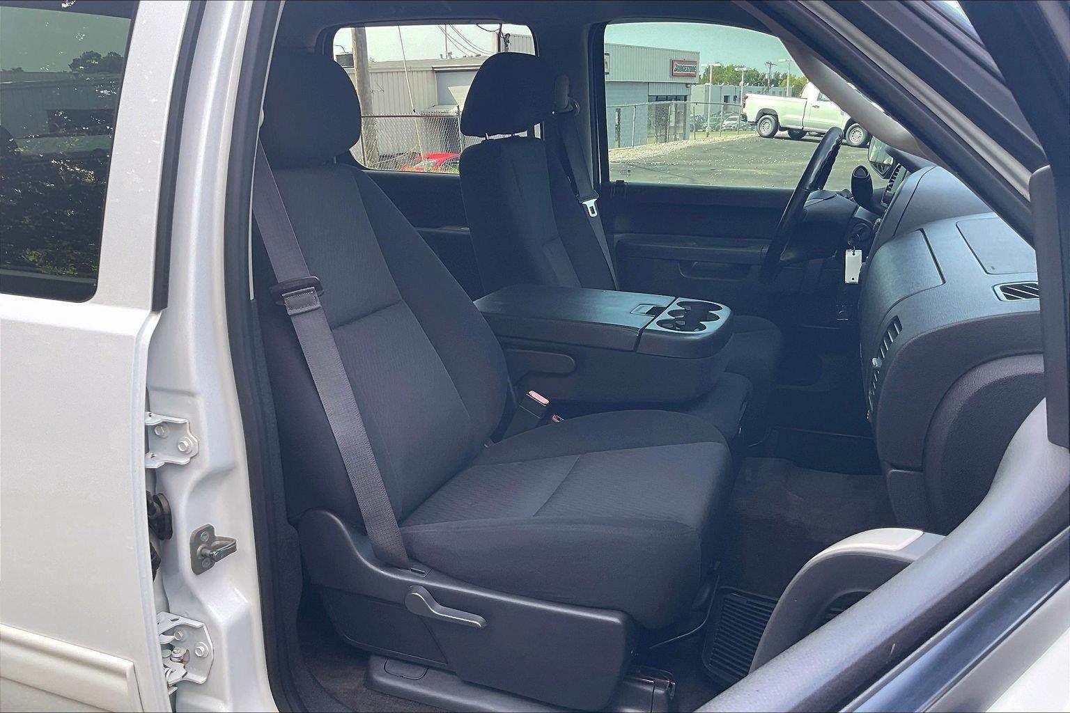 Used 2013 Chevrolet Silverado 1500 LT AWD/4WD image 7