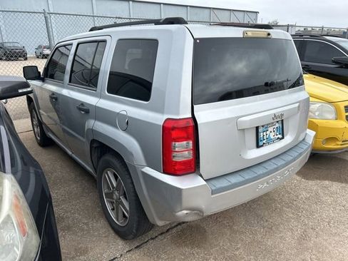 Used 2008 Jeep Patriot Sport image 2