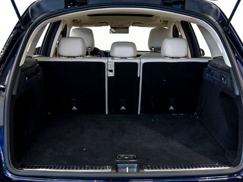 Used 2022 Mercedes-Benz GLC 300 4MATIC image 22