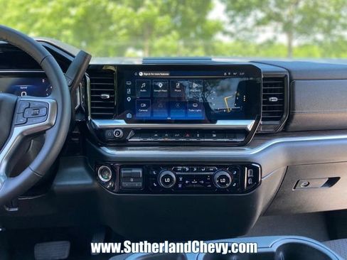 Used 2026 Chevrolet Silverado 1500 RST AWD/4WD image 31