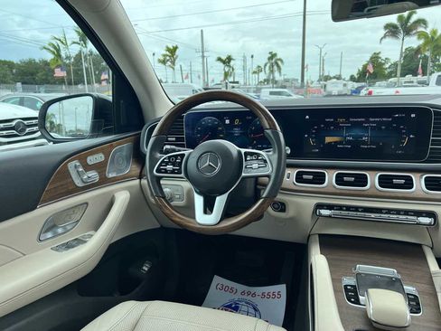 Used 2020 Mercedes-Benz GLE 450 GLE 450 4MATIC SUV image 21