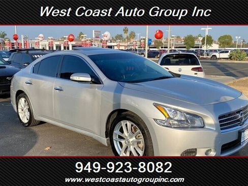 Used 2010 Nissan Maxima 3.5 SV image 2
