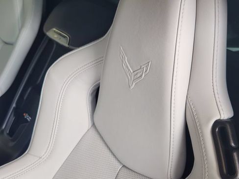 Used 2023 Chevrolet Corvette Stingray Preferred Cpe w/ Engine Appearance Package RWD image 21