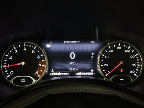 Used 2023 Jeep Renegade Latitude image 33