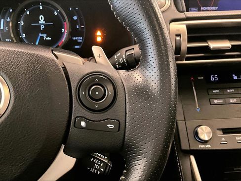 Used 2015 Lexus IS 350 w/ F-Sport Package RWD image 23