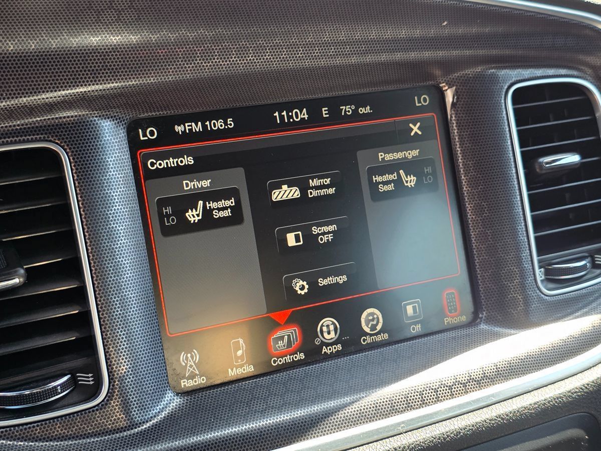 Used 2016 Dodge Charger R/T RWD image 39
