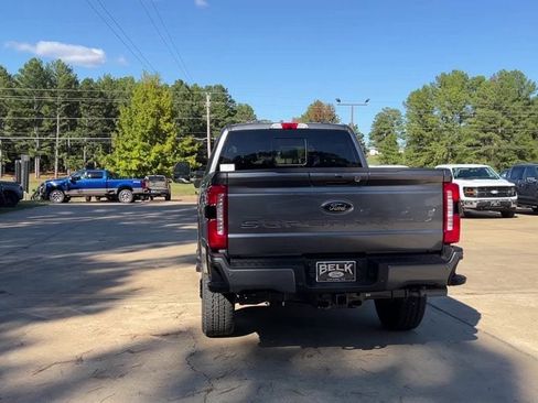 New 2026 Ford F250 Lariat w/ Black Appearance Package image 5