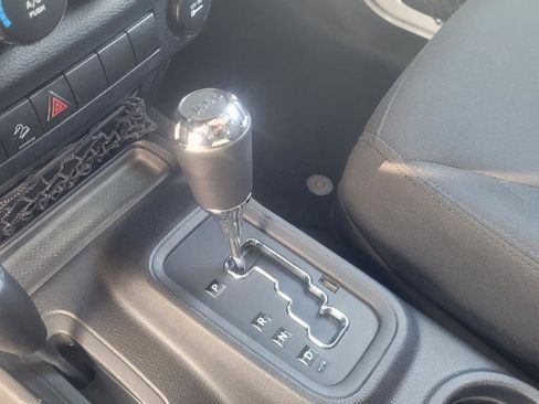 Used 2015 Jeep Wrangler Sport w/ Quick Order Package 24S image 19