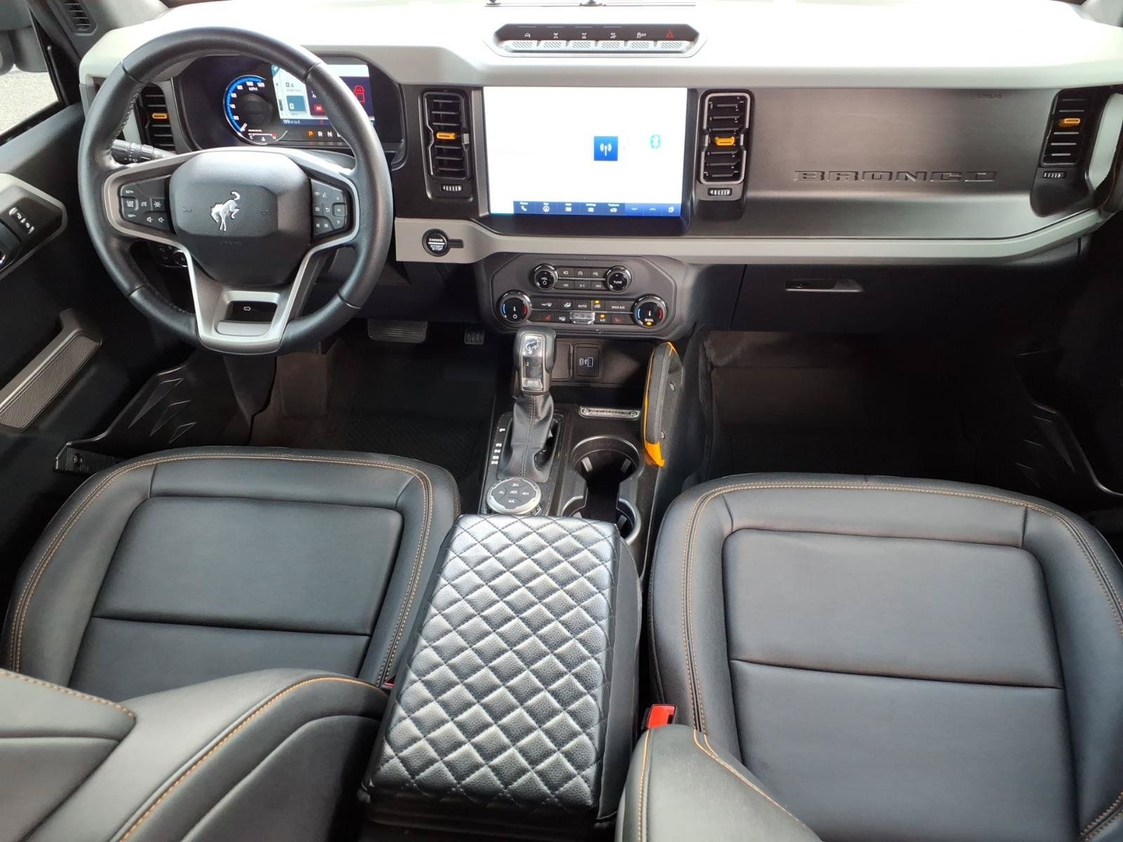 Used 2022 Ford Bronco Badlands w/ Sasquatch Package AWD/4WD image 17