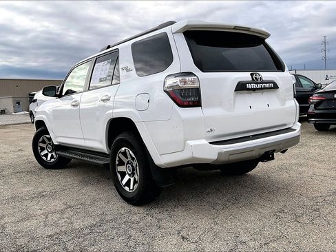 Used 2024 Toyota 4Runner TRD Off-Road Premium image 5