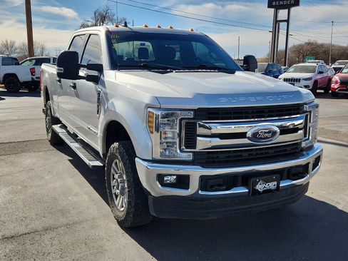 Used 2019 Ford F250 XLT w/ XLT Value Package image 6